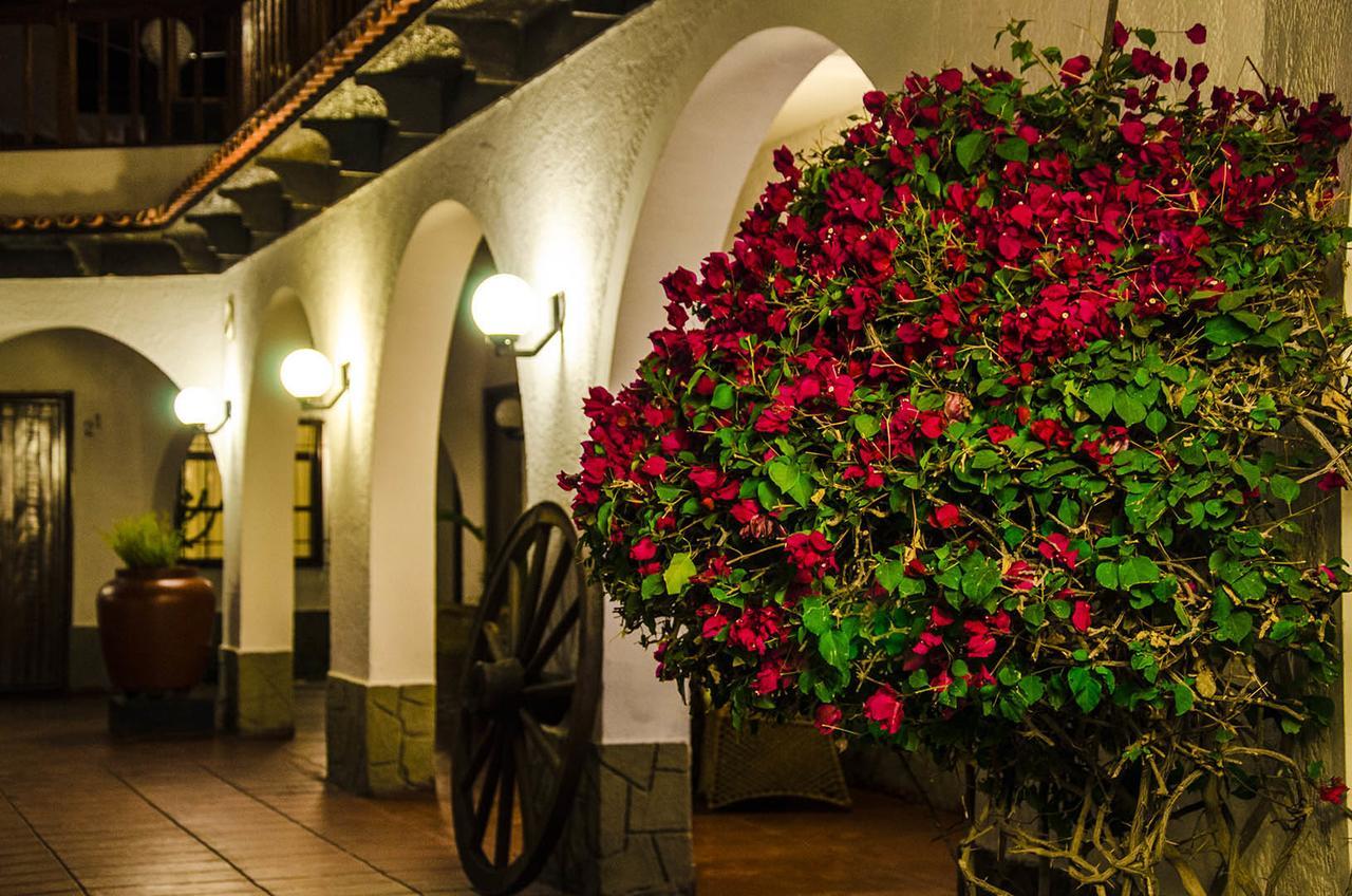 Hotel Don Agucho Nazca Esterno foto